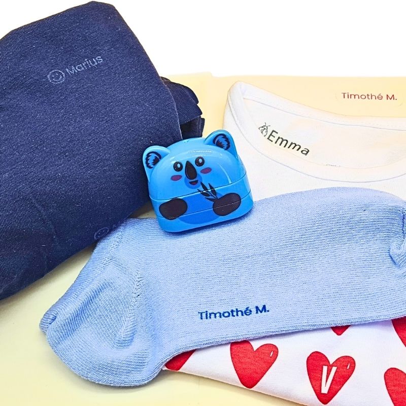 Tampon prénom personnalisé Koala bleu pour vêtements d'enfants, fabriqué en France