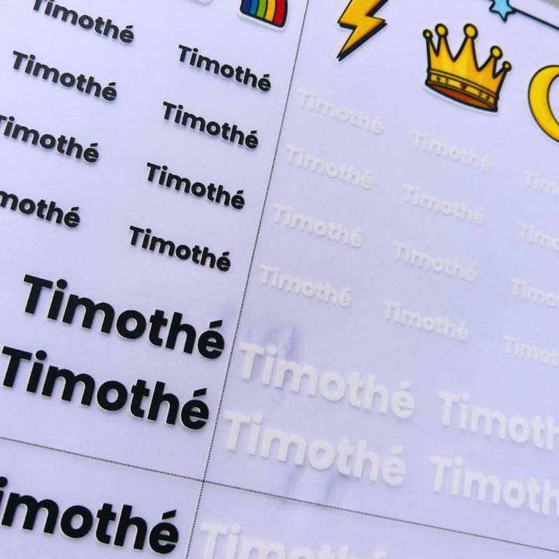 Plaquette prénoms personnalisée à repasser | Marquage vêtements enfant - Thermocollant - Mon Tampon Prénom